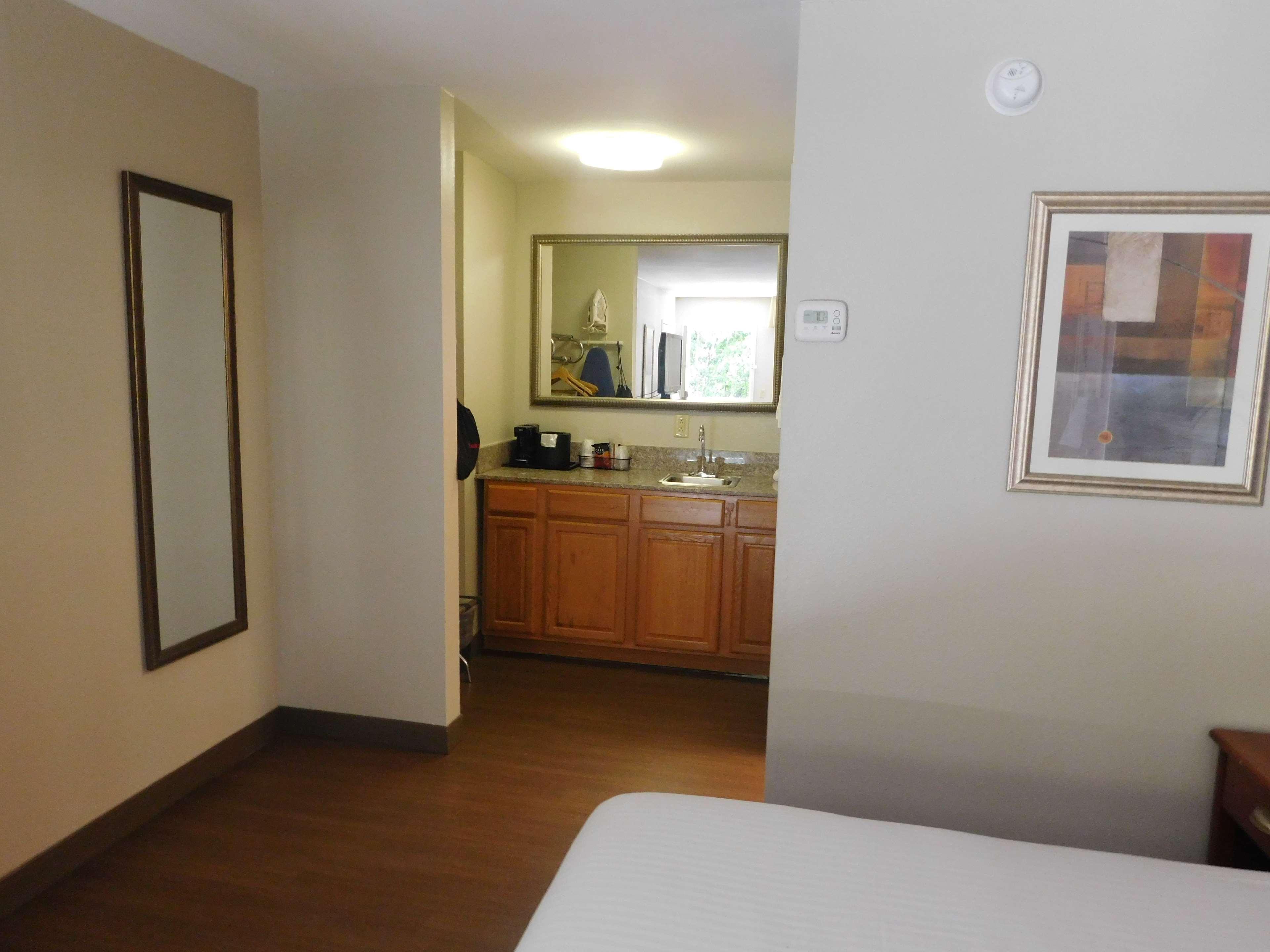 Best Western Shenandoah Inn Newnan Exterior photo