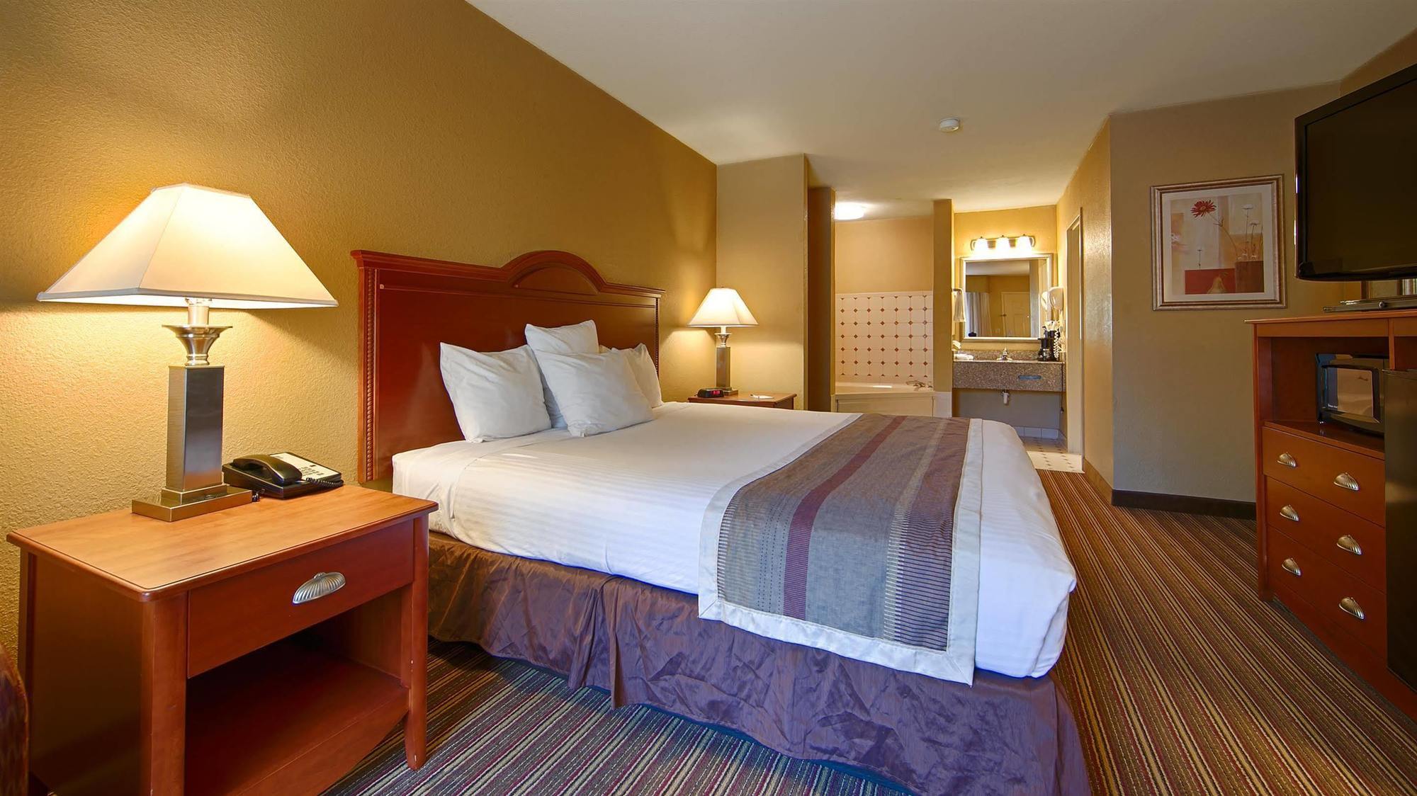 Best Western Shenandoah Inn Newnan Exterior photo